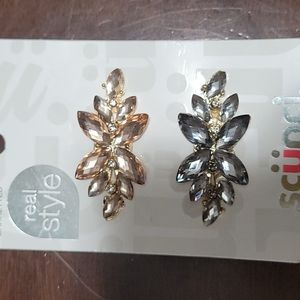 2 hair price barrettes one gold one sliver